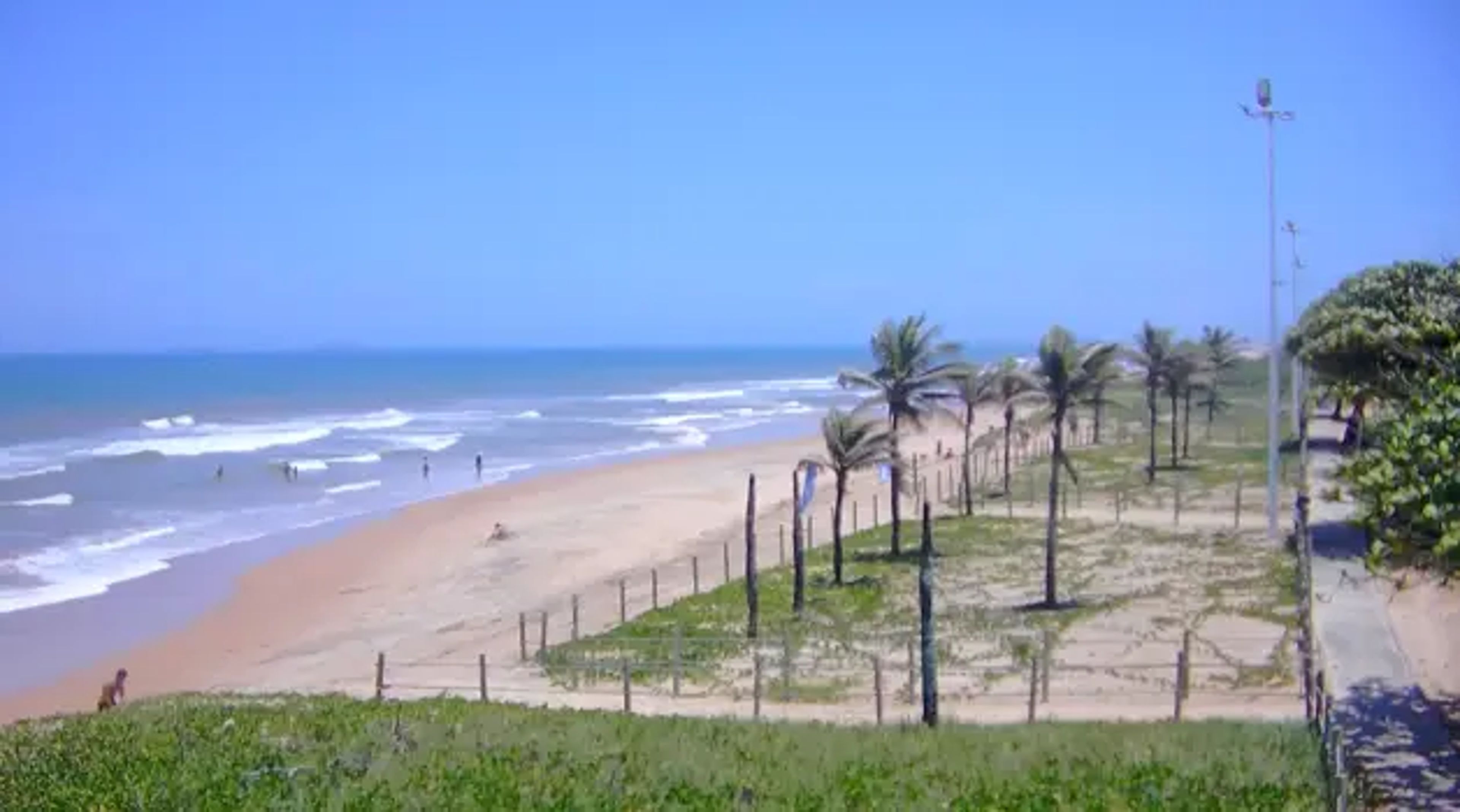Câmera ao vivo Escolinha - Praia D'Ulé, Guarapari ES